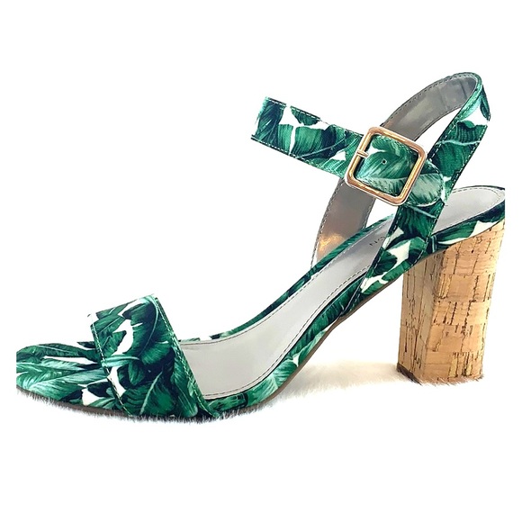 Worthington Shoes - Worthington Sandals Sz 8. Baldwin